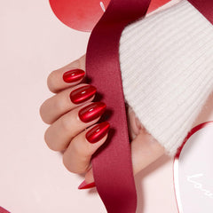 VSALON Red Cat Eye Chrome finish nails reflect light brilliantly
