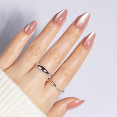 WiniBeauty cat eye press on nails mauve short almond kit for a quick manicure.