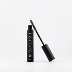 WINKCLIQUE lash remover with spoolie attachment for precise, gentle adhesive application.