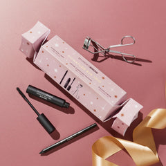WUNDERBROW Signature Eye Trio packaging showcases gift-ready design.