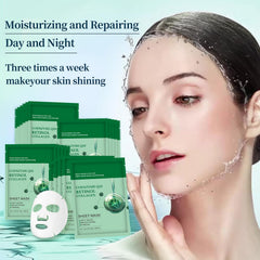 YAFUSIPE retinol-enhanced mask application—softens lines and promotes smooth skin.