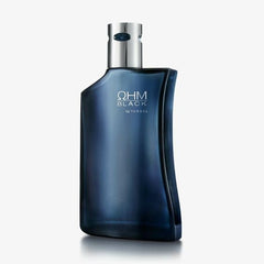 Yanbal Ohm Black atomizer and cap highlight precise application.