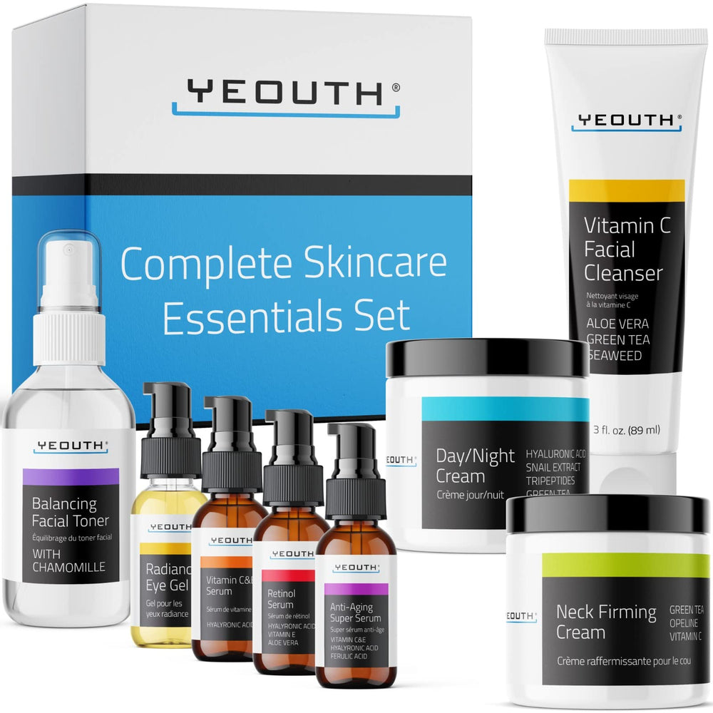 YEOUTH Vitamin C Cleanser cleanses pores with a refreshing foam.