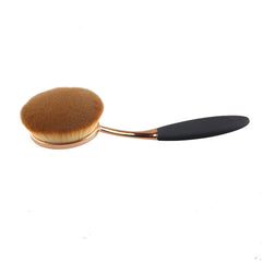 Oval brush in action provides flawless powder application and contouring.