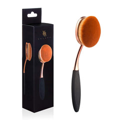 Yoseng Oval Foundation Brush second largest handle closeup enables precise, comfortable grip.