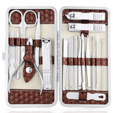 Yougai nail clippers set in leather case for travel grooming