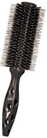 Y.S.PARK Tiger 580 brush close-up highlighting carbon-coated wood for smooth detangling.