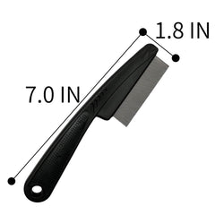 yumflan dandruff comb anti slip handle in use for steady grooming