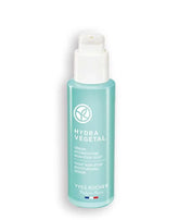 Yves Rocher Hydra Vegetal serum bottle closeup highlighting long-lasting hydration