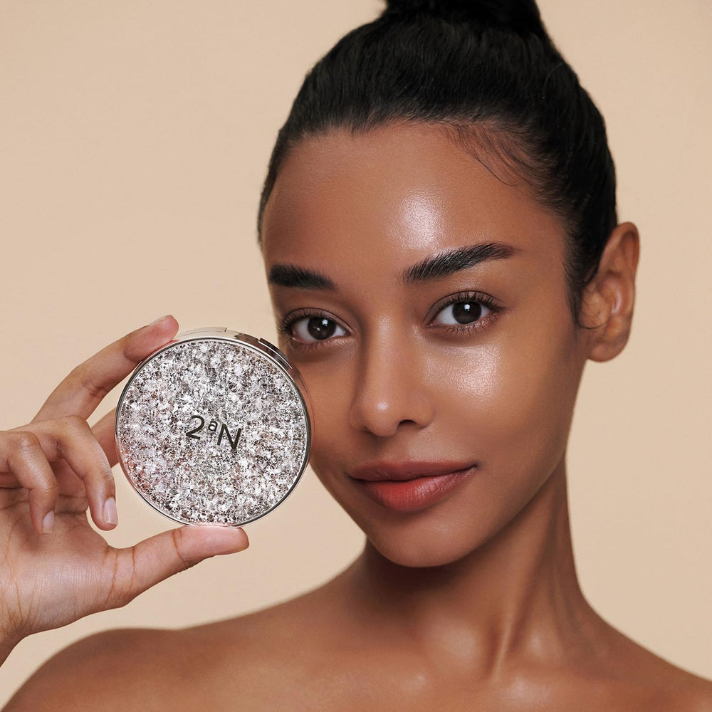 2aN Gleaming Tension Cushion Soft Amber shade highlights warm natural tone