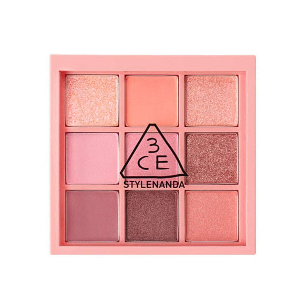 3CE Beach Muse palette front cover shows pink and peach tones for fresh spring looks