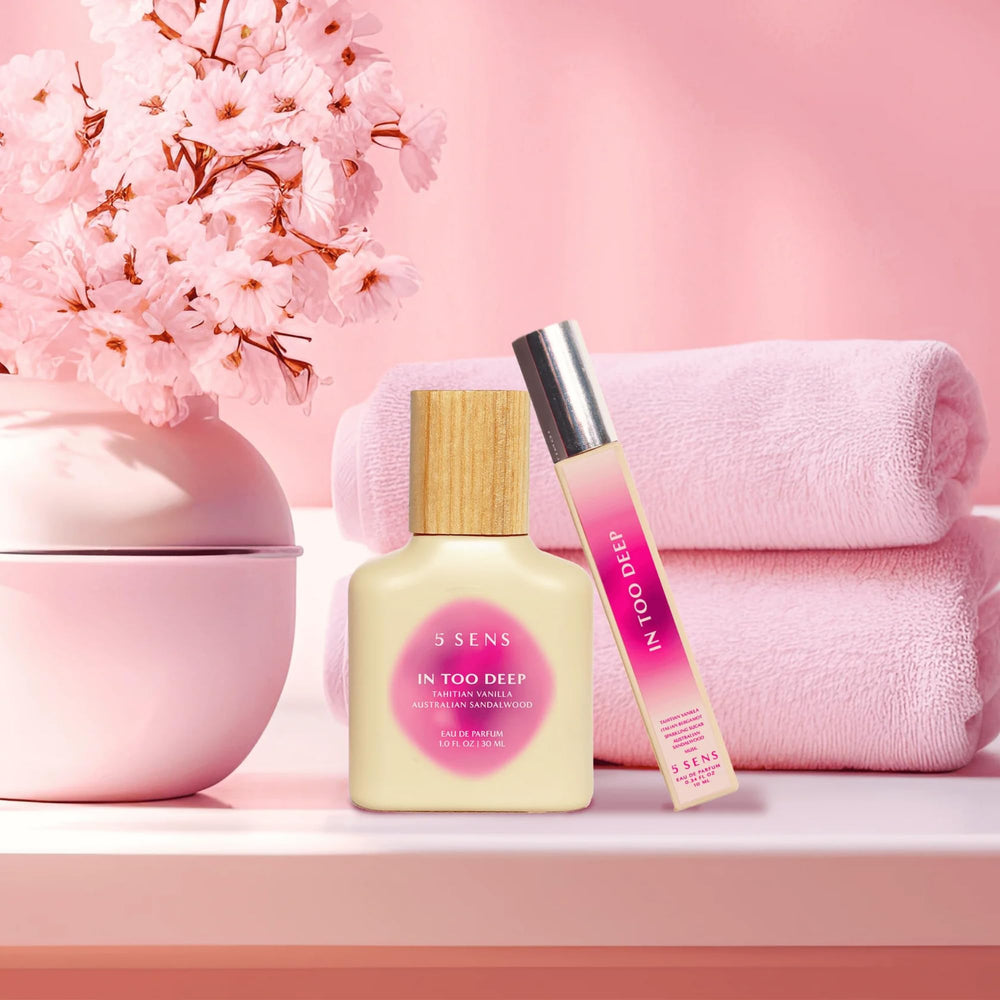 5 SENS In Too Deep sparkling sugar creates a warm, inviting mood