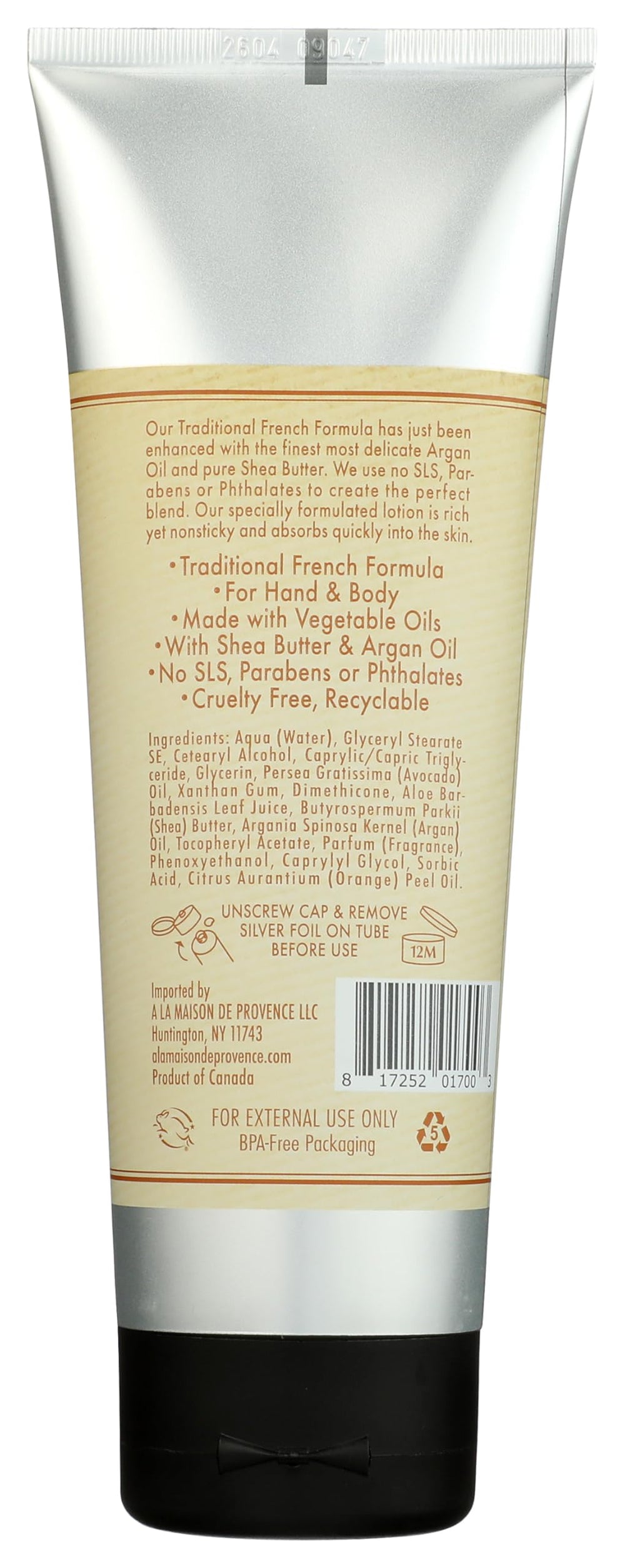 A LA MAISON Orange Bergamot Body Lotion cap highlighting easy dispensing.