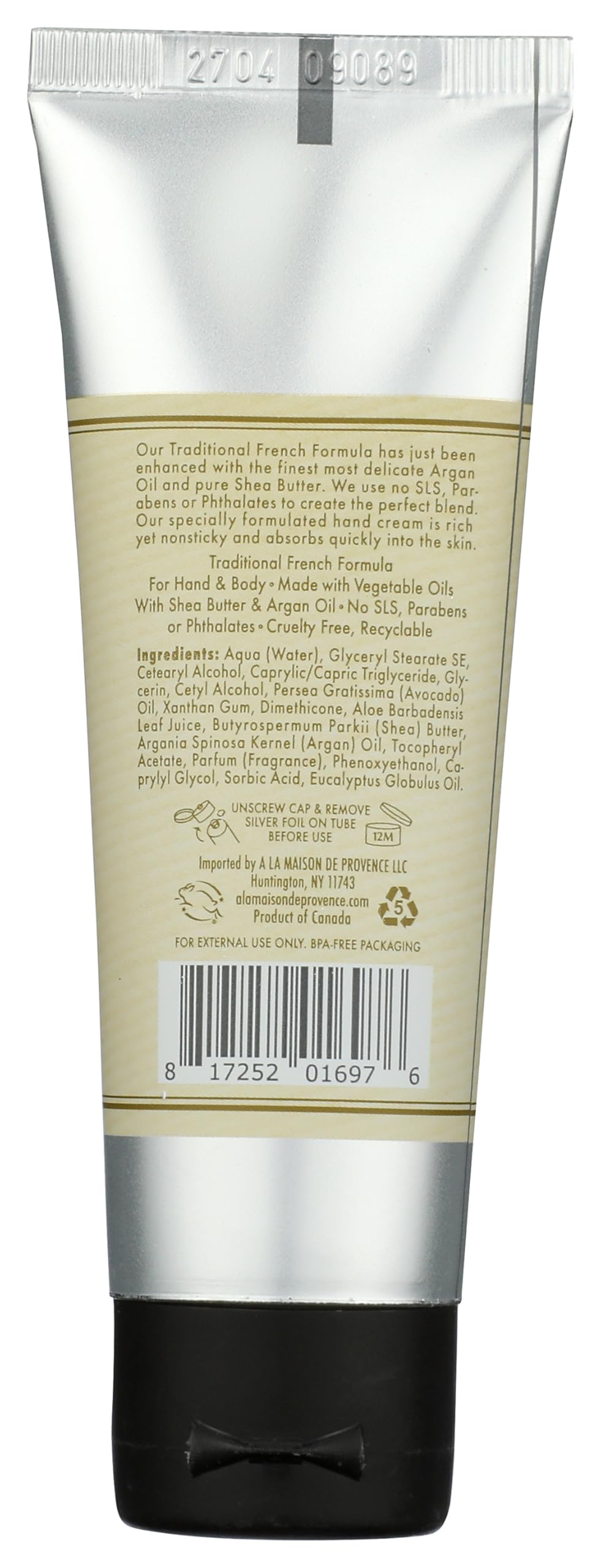 A LA MAISON White Ginger Hand Cream texture swatch demonstrates smooth, fast-absorbing formula.
