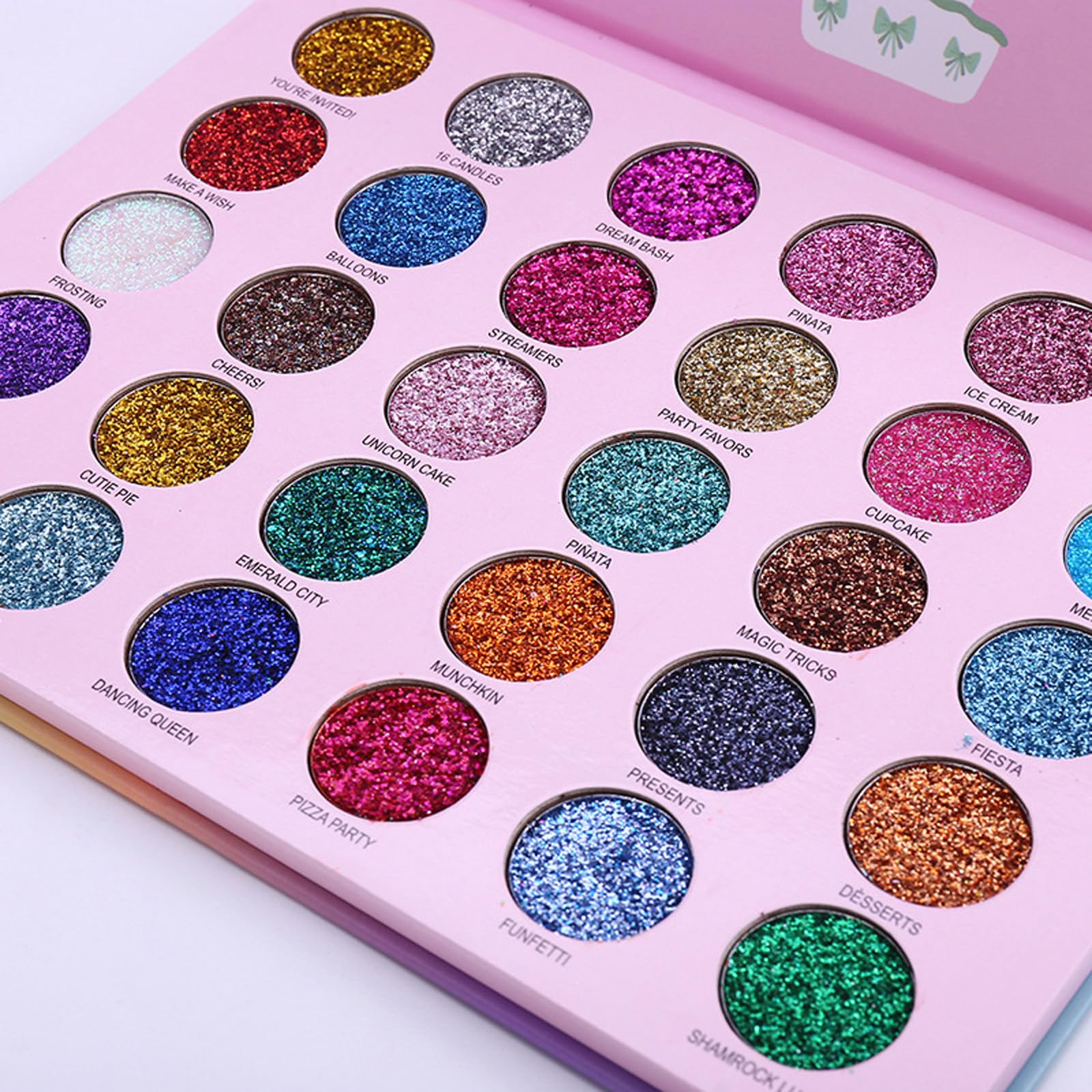 ABELYN glitter-primer usage guide image suggests easy application