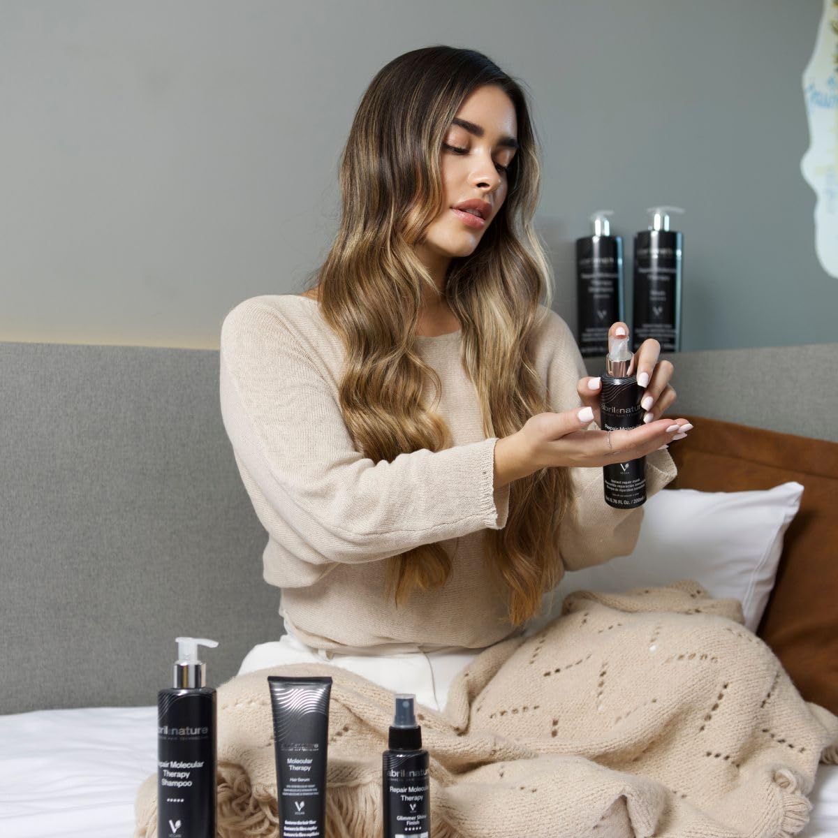 abril et nature Molecular Therapy serum application hair emphasizes convenient, no-rinse use