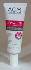 Close-up texture of ACM Depiwhite highlights rich formula for tone improvement