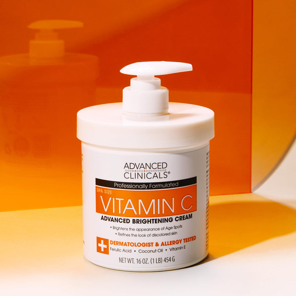 Advanced Clinicals Vitamin C Cream travel-size pack is convenient on the go.