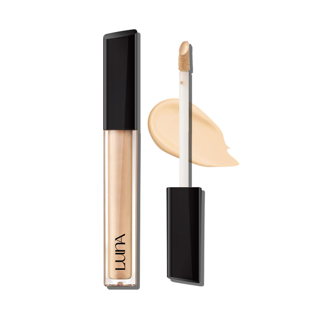 AEKYUNGLUNA LUNA concealer beige-02 swatch covers under-eye circles smoothly.
