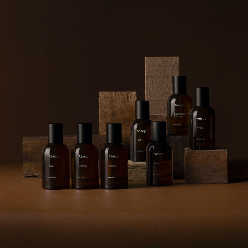 Aesop Karst mineral top-notes close-up highlight fresh juniper brightness