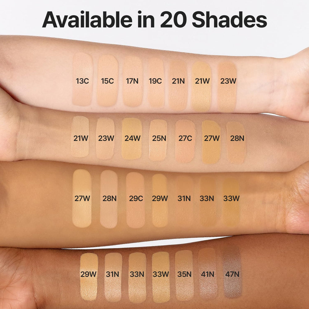 Hazelnut 33N shade blends naturally in AGE 20's Pact