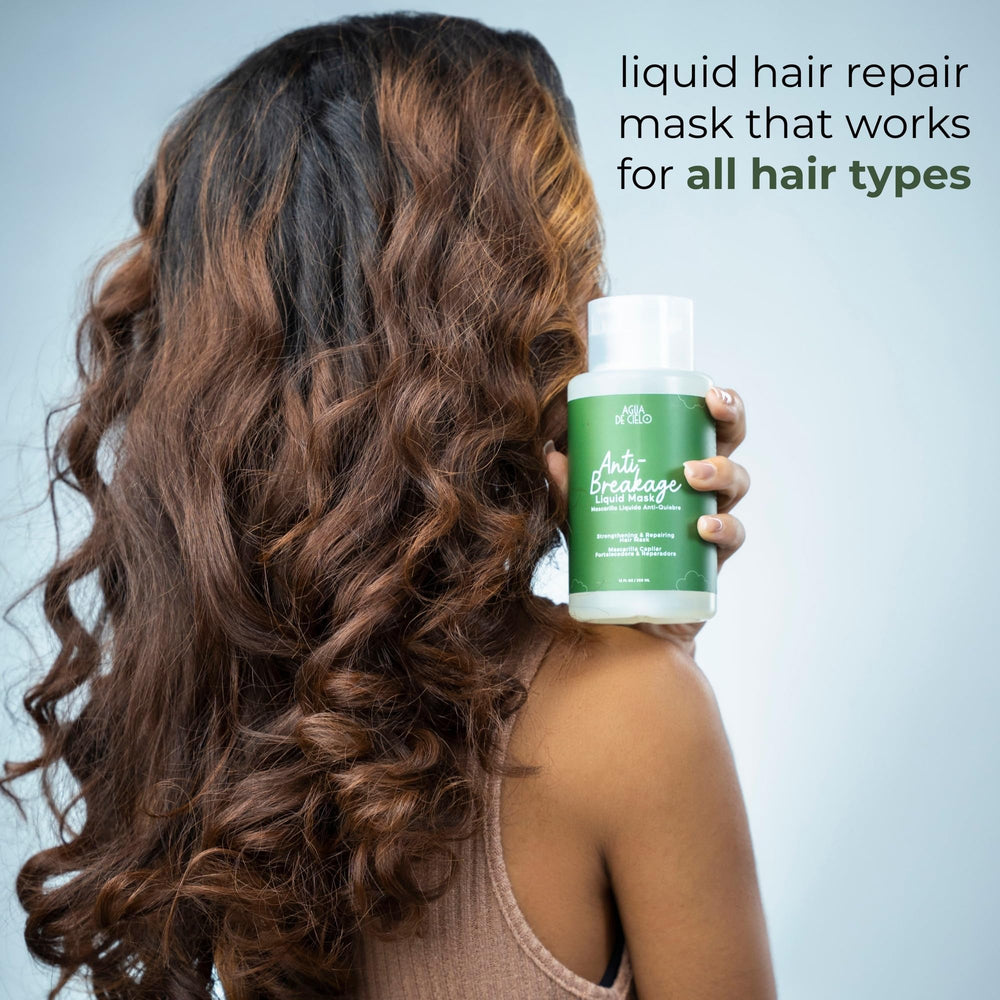 Agua de Cielo collagen and rice-protein close-up highlights strengthening benefits.