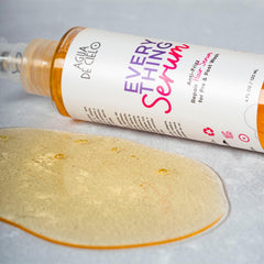 Agua de Cielo Everything Serum frizz-control focus on flyaways with silky finish.