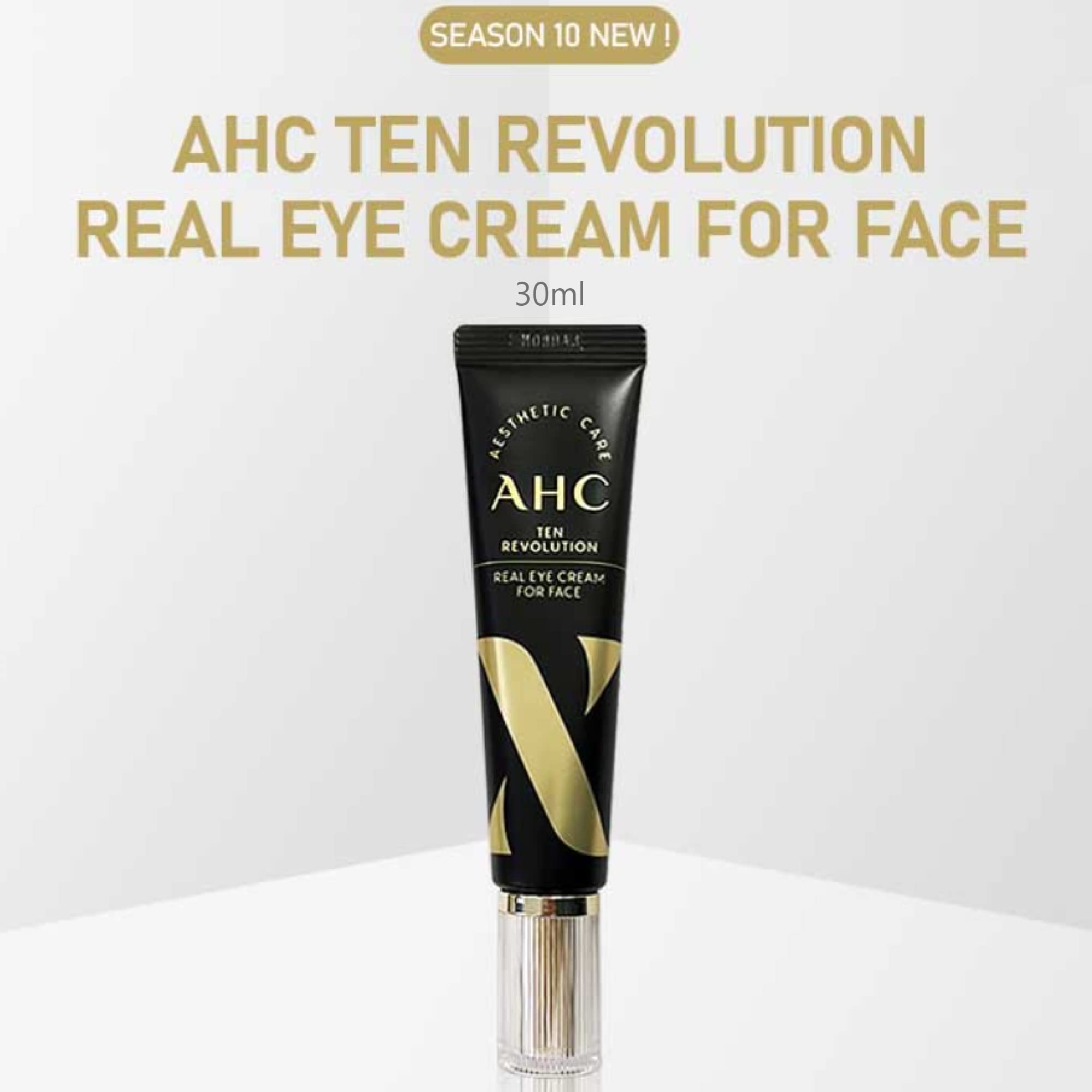 Cream texture ready for mask like application with essential oils