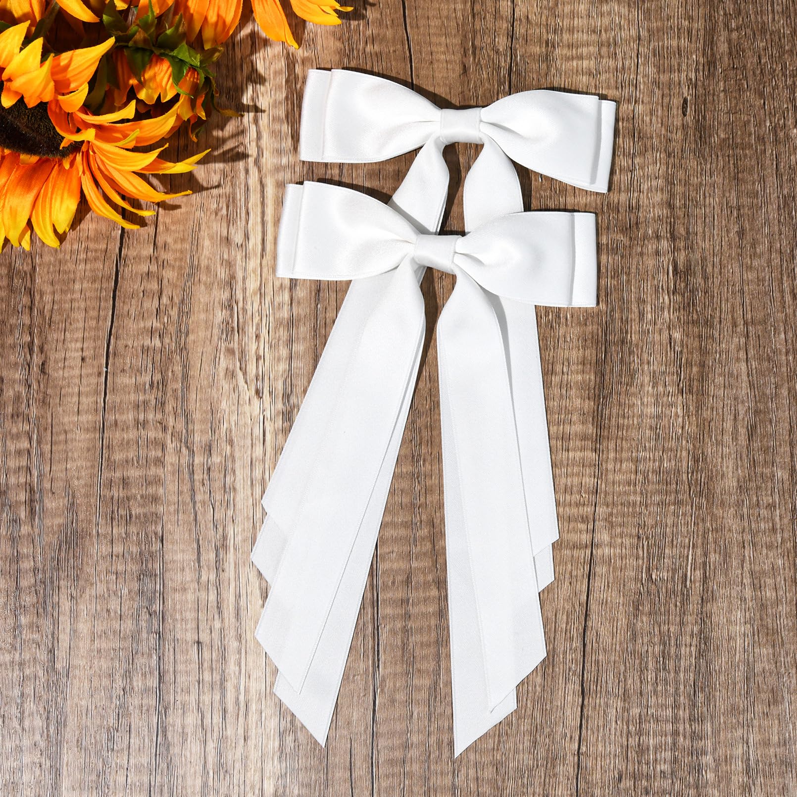 Aileam white bow set adds flair to everyday outfits