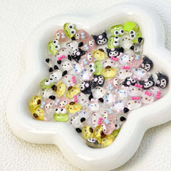 Akutoer pink resin charms feature durable construction for repeated use.