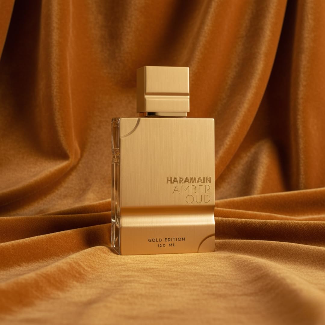 Base notes of vanilla and musk create a cozy, inviting aura
