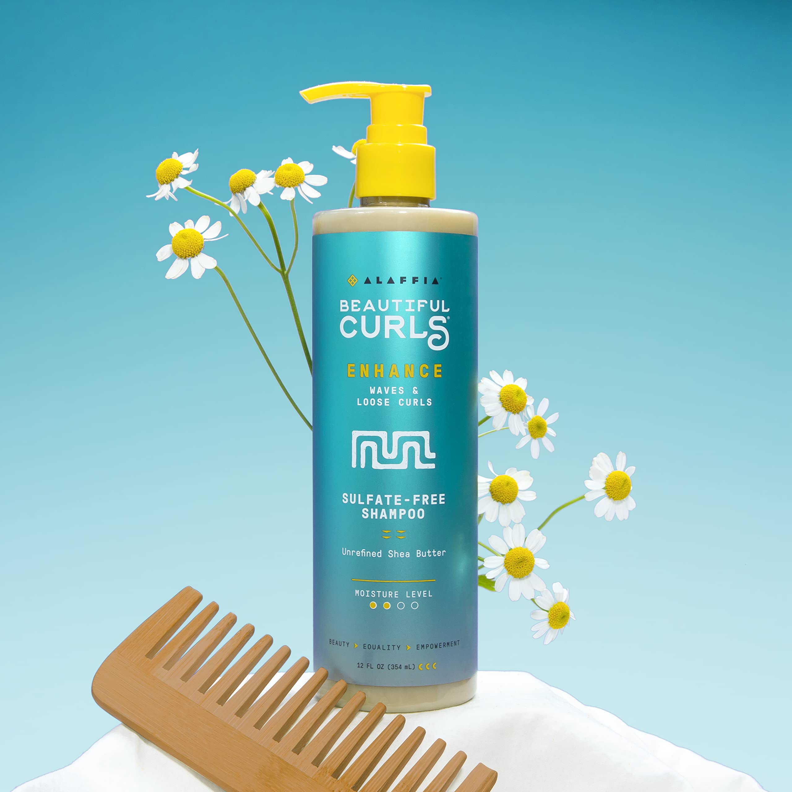 Alaffia Beautiful Curls bottle cap with pump for easy application.