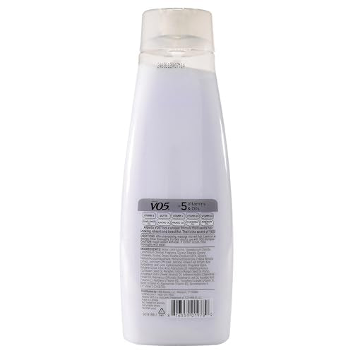 Shiny, healthy-looking hair after rinsing with a blooming freesia fragrance