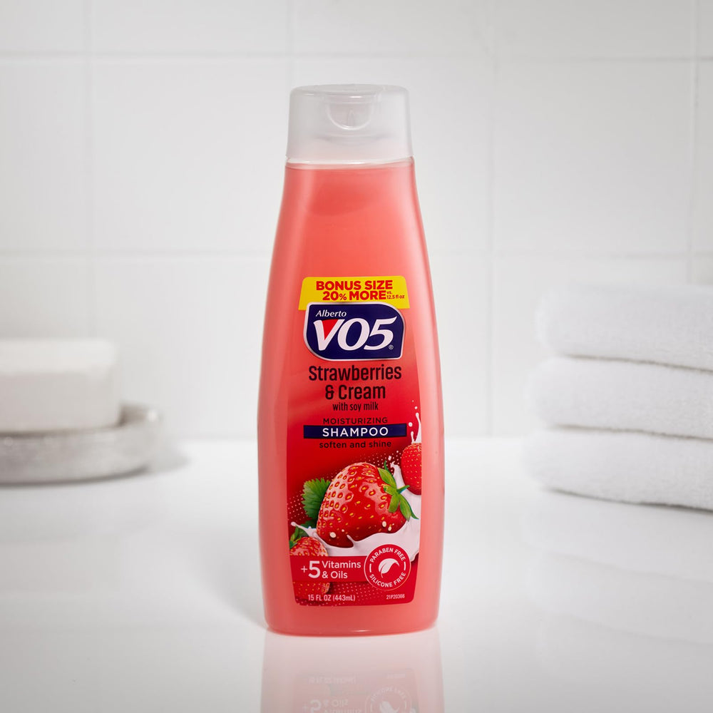 Alberto VO5 Moisture Milks shampoo lather close-up highlighting creamy texture for nourished strands