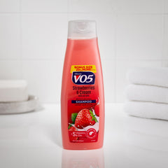 Alberto VO5 Moisture Milks shampoo lather close-up highlighting creamy texture for nourished strands