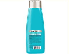 Alberto VO5 Ocean Refresh shampoo lather close-up for vibrant hair