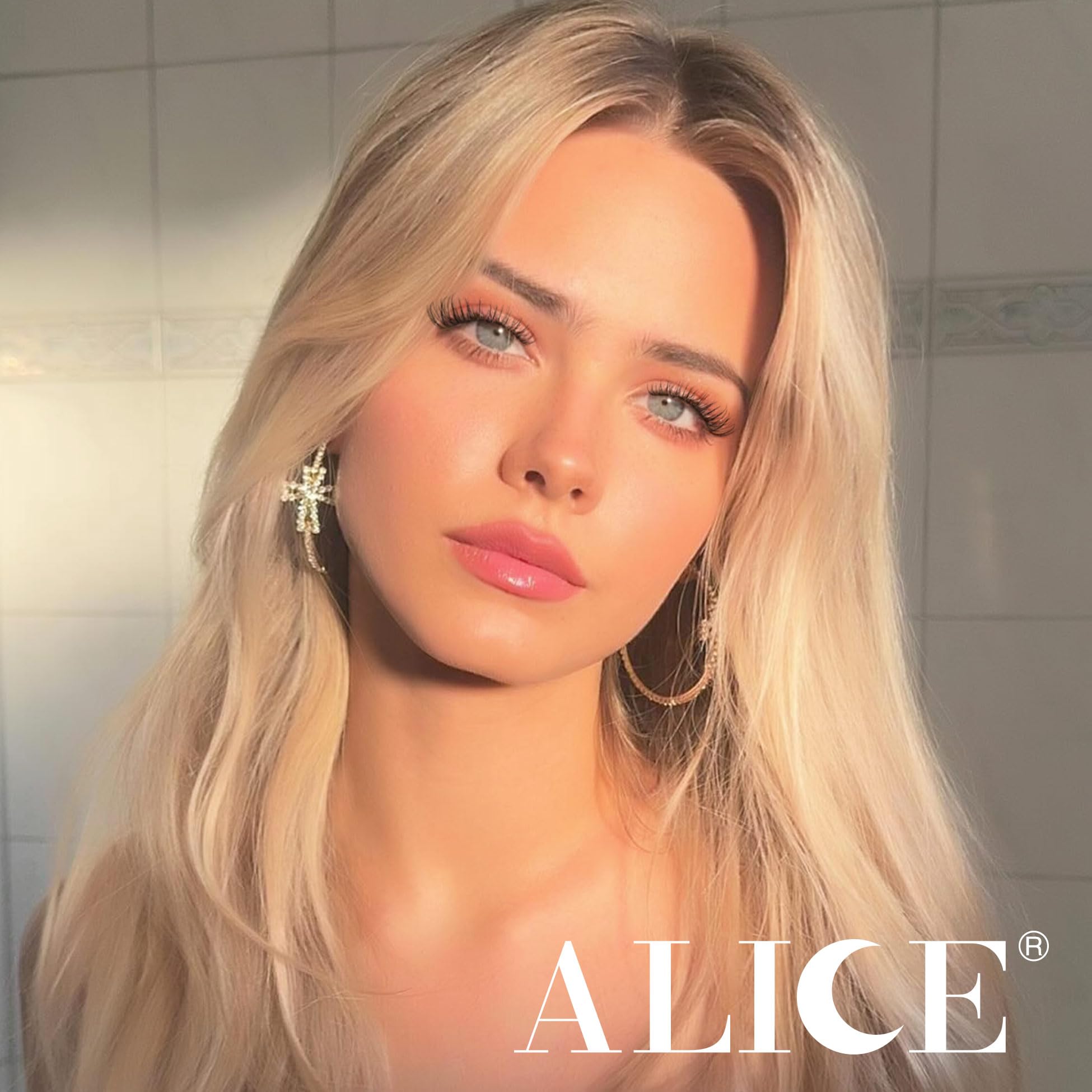 ALICE Lash Clusters Kit at-home DIY lashes simplifies self-application on busy mornings.