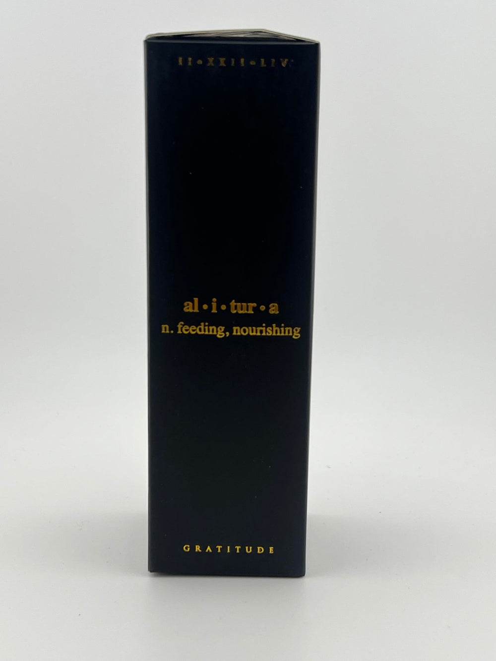 Alitura Gold Serum hemp seed oil detail highlighting natural emollients