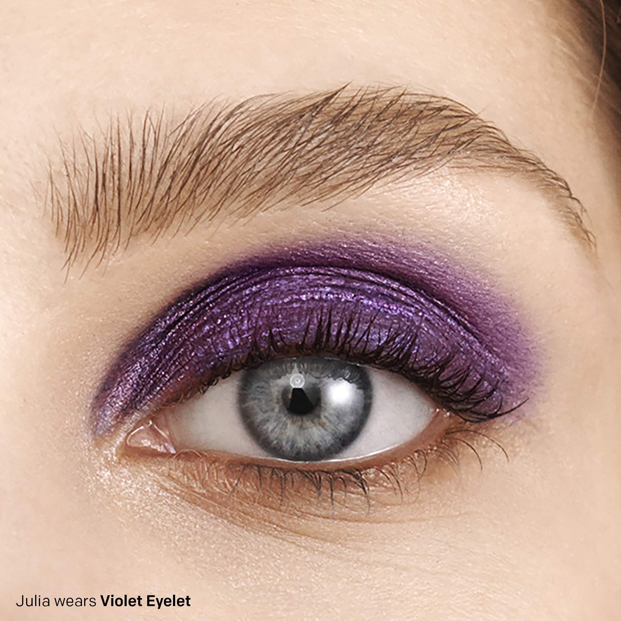 Almay Velvet Foil enriched with Vitamin E and botanicals