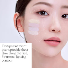 AmeliSeoul Baked Powder 002 shows ultra-fine shimmer for natural glow