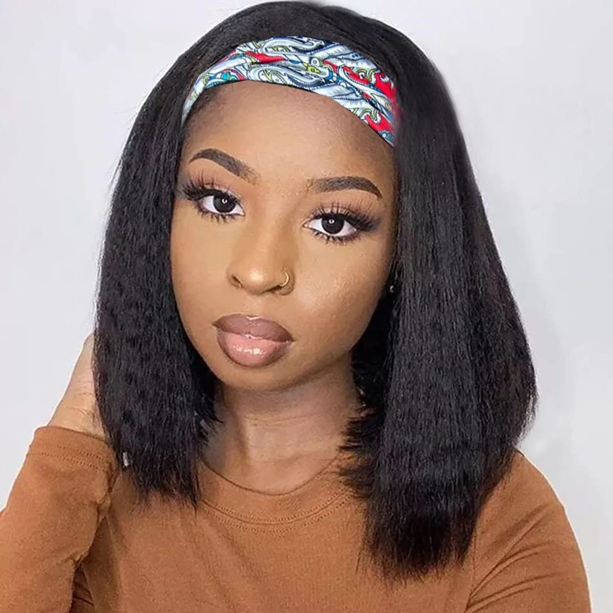 Aminow kinky straight headband wig on model for effortless wear and natural hairline
