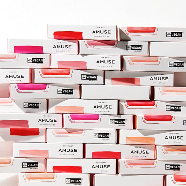 Amuse Seoul Dew Velvet 05 Seouler close-up reveals smooth, balanced skin texture.