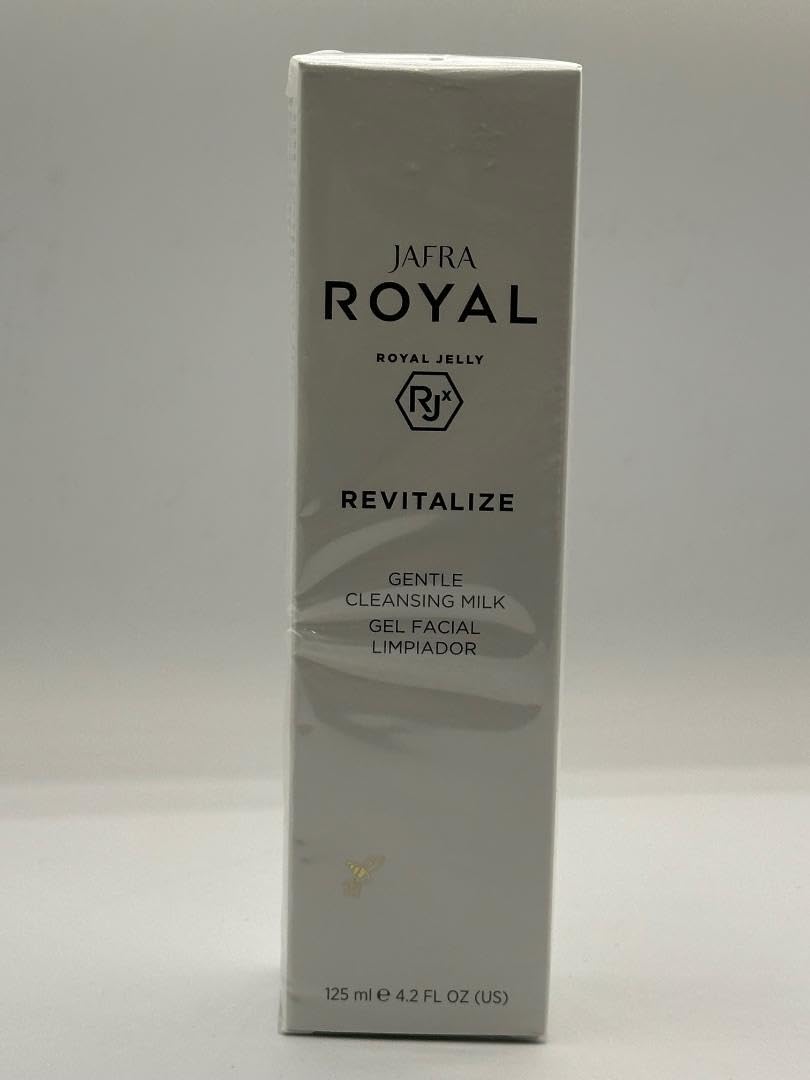 AngelicMisto Jafra Royal Revitalize cleansing milk fits morning skincare routine.