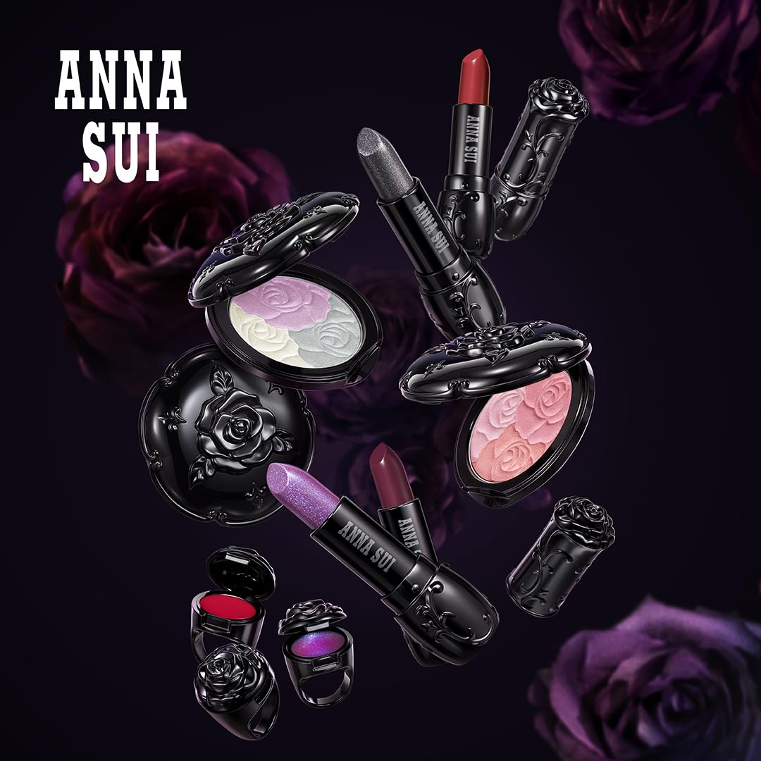 ANNA SUI Lipstick P two-shades display offers versatile looks.