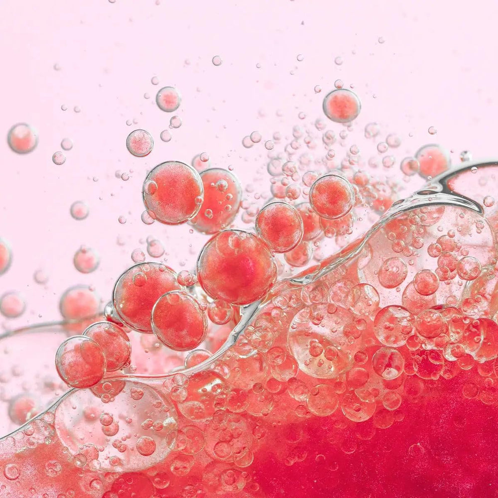ANNEMARIE BÖRLIND Jojoba oil droplets indicating nourishing skin support