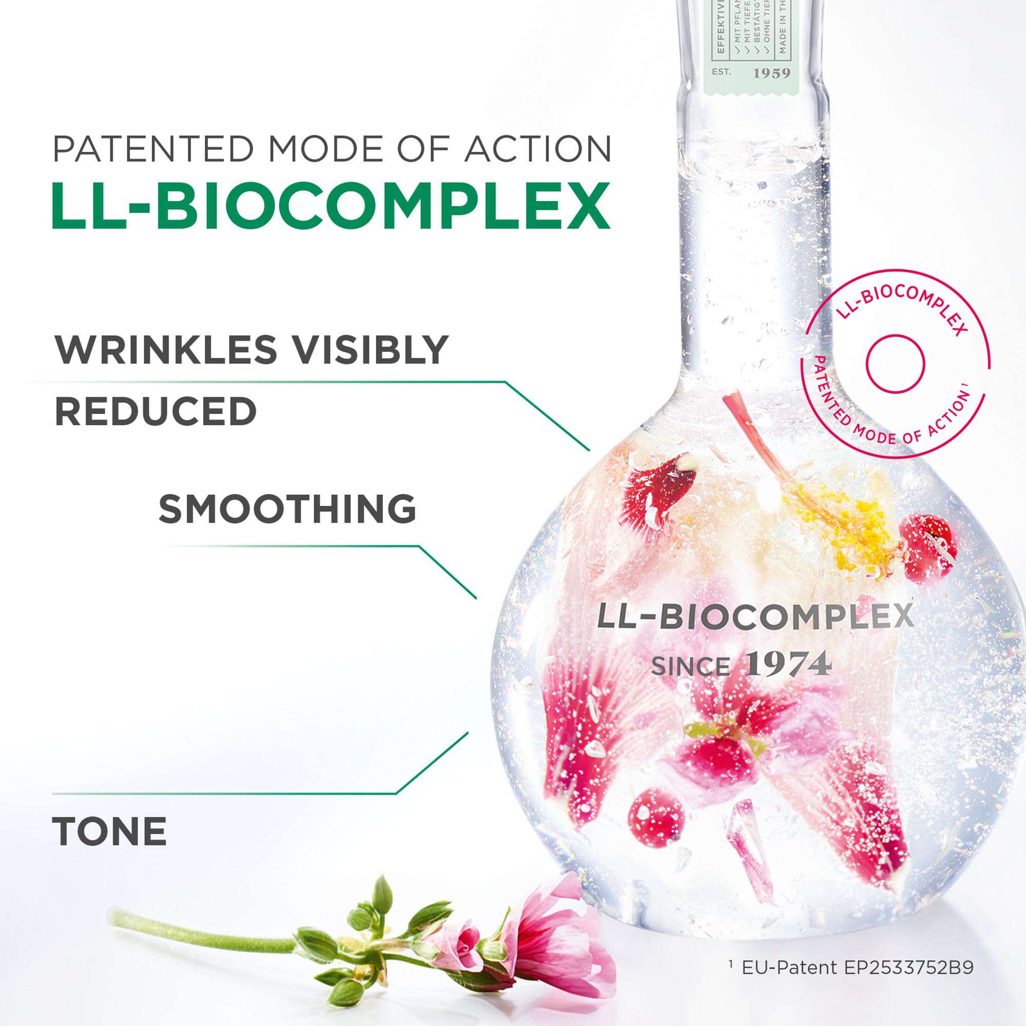 ANNEMARIE BÖRLIND LL Regeneration Cleansing Milk texture close-up shows light, fast-absorbing formula.