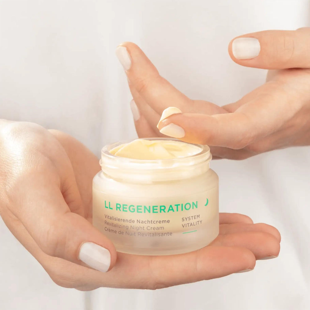 ANNEMARIE BÖRLIND LL REGENERATION green packaging reflects German heritage.