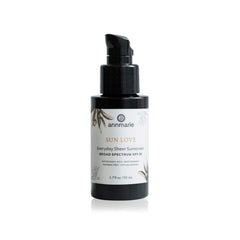 Annmarie Sun Love demonstrates reef-safe non-nano zinc oxide for gentle protection.