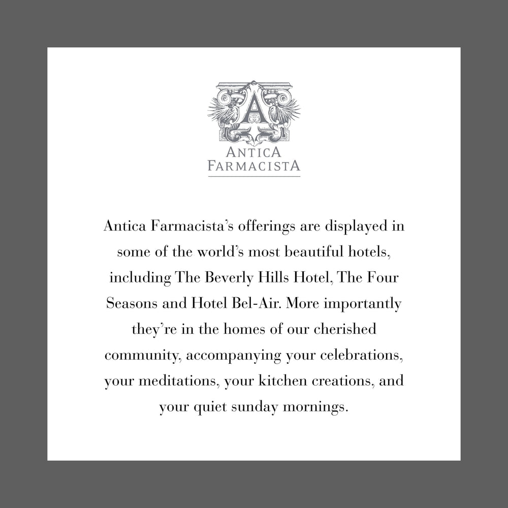 Gift-ready presentation suits festive occasions and self-pampering routines.