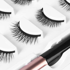 AOMIG magnetic lashes on eye for a natural 3D look
